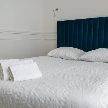 Cathedrale Hyper Centre شقة