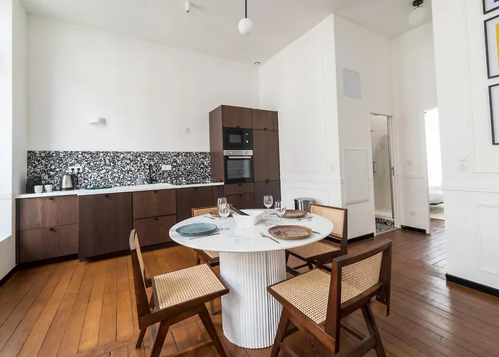 Lägenhet Cathedrale Hyper Centre Reims